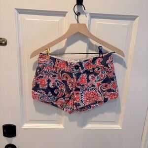 Lilly Pulitzer Shorts - The Walsh Short - Size 00